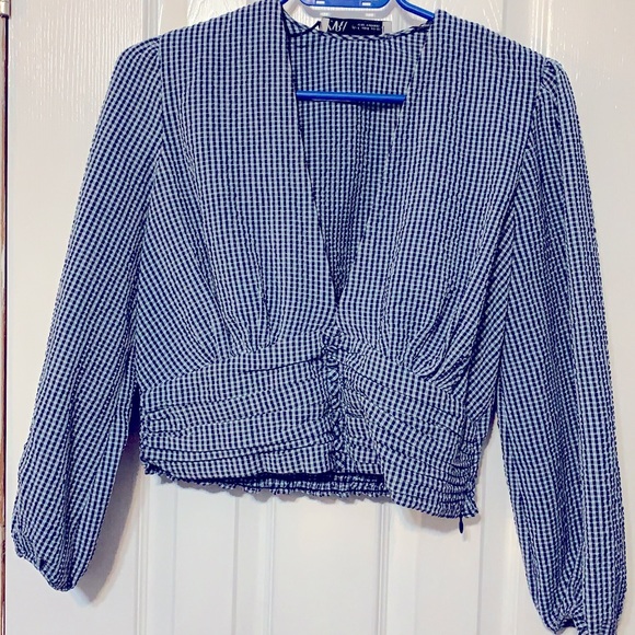 Top - Picture 2 of 2